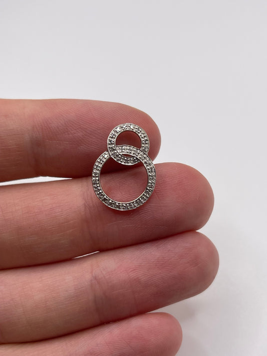 9ct gold diamond cluster pendant