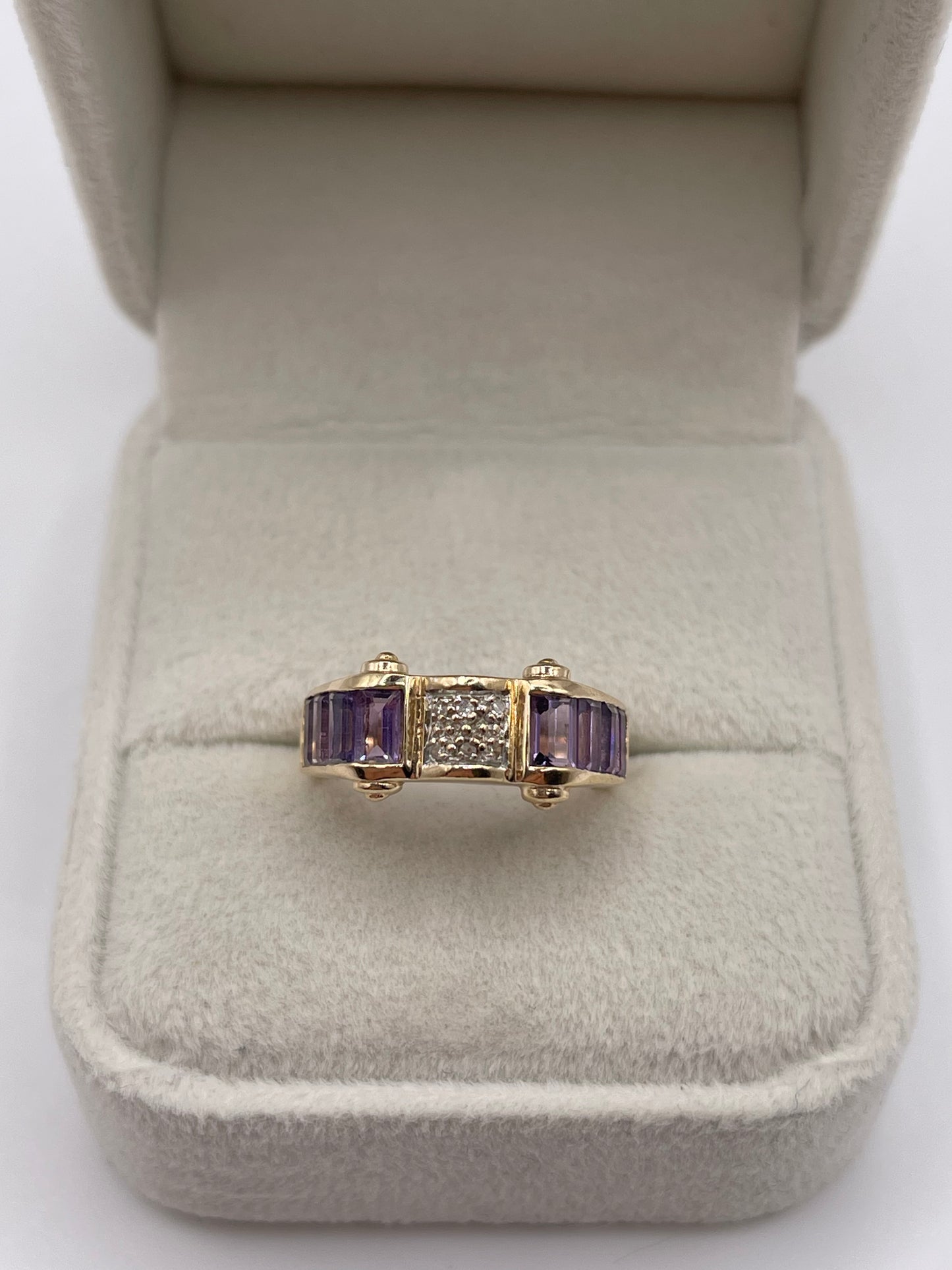 9ct gold amethyst and diamond ring
