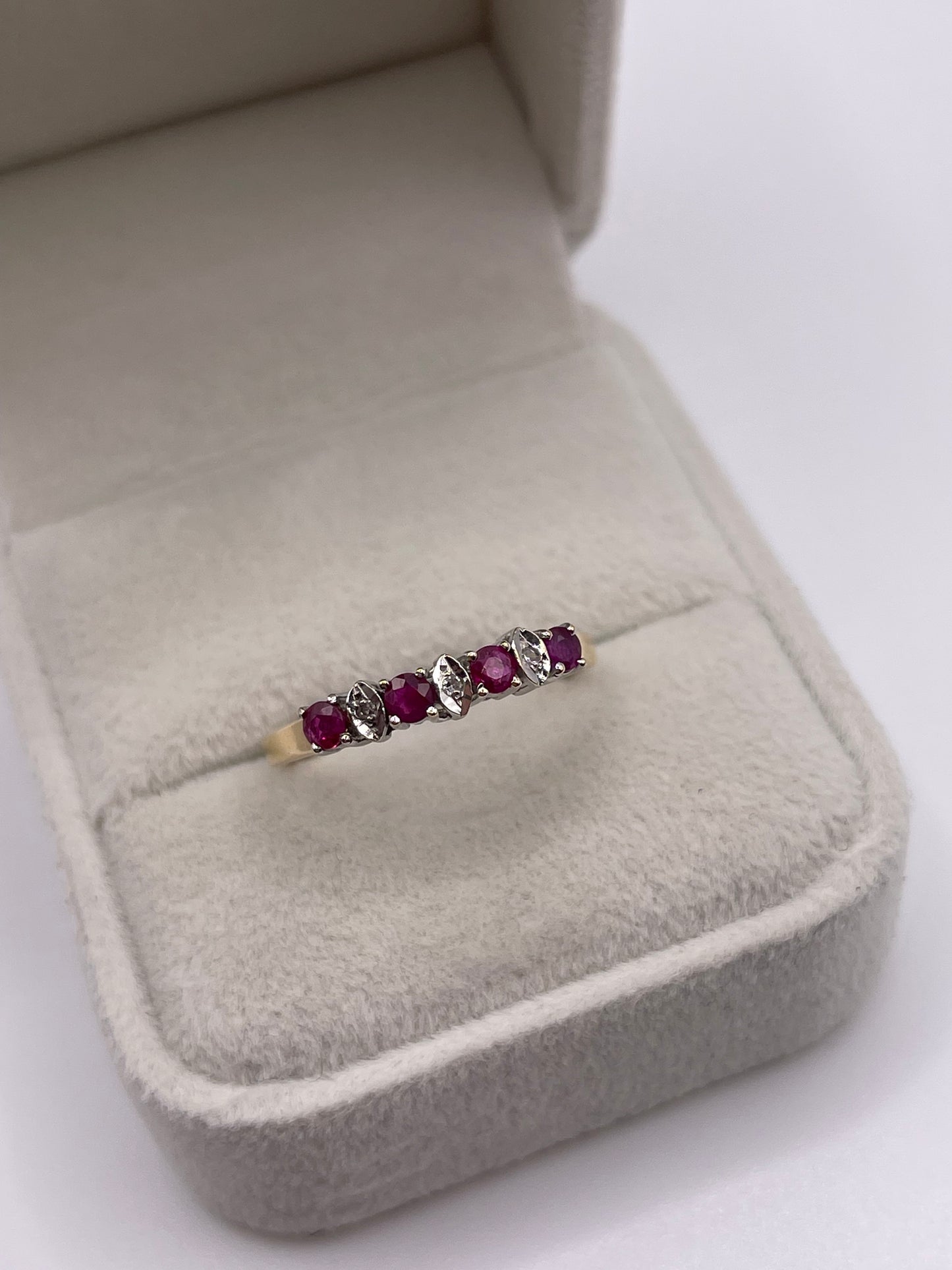 9ct gold ruby and diamond ring