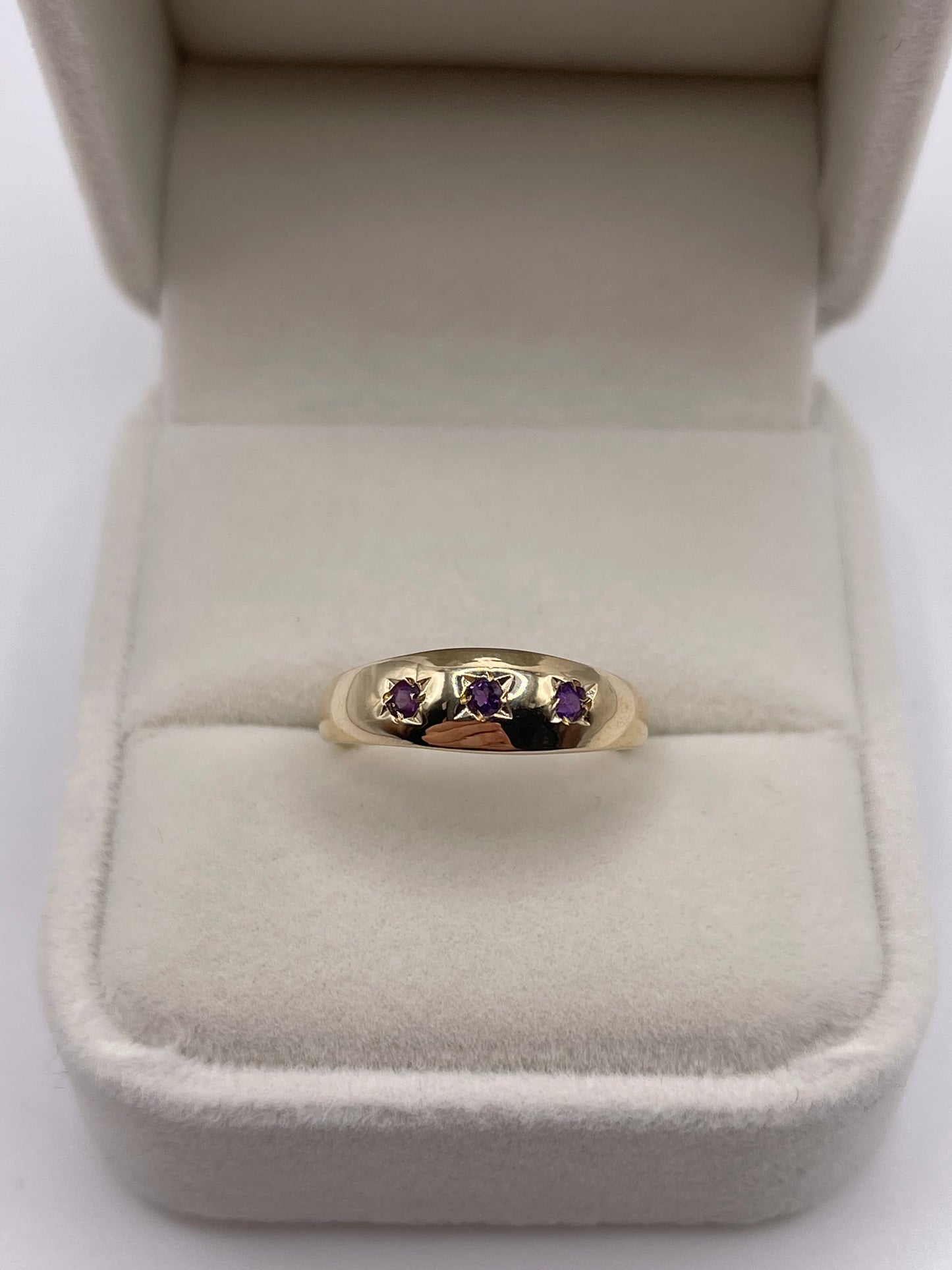 9ct gold amethyst gypsy ring