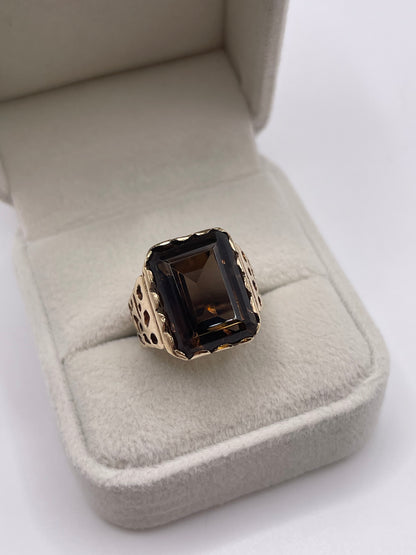 9ct gold Smokey quartz ring