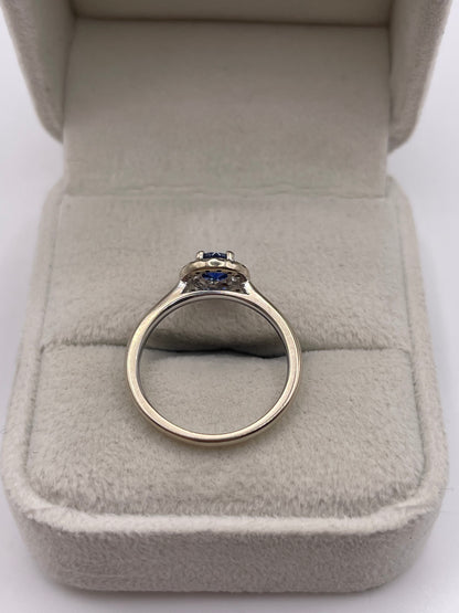 18ct white gold sapphire and diamond ring