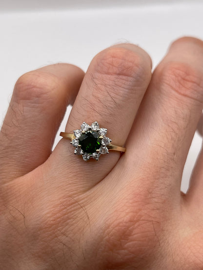 9ct gold diopside and zircon ring