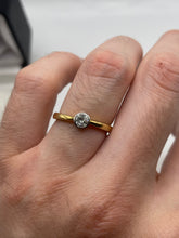 Load image into Gallery viewer, 18ct gold 30 point diamond ring
