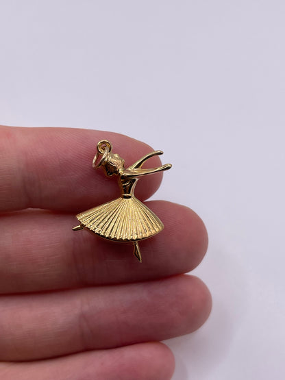 9ct gold dancer charm