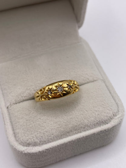 Antique 18ct gold diamond gypsy ring