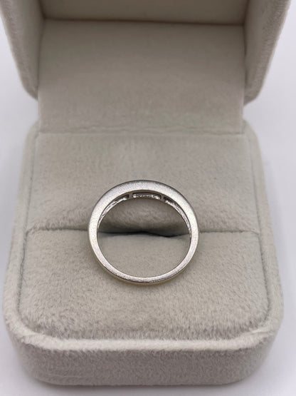 9ct white gold diamond ring