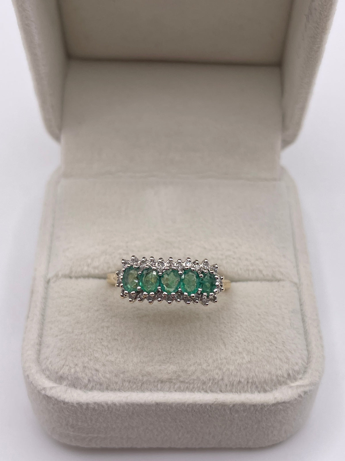 9ct gold emerald and diamond ring