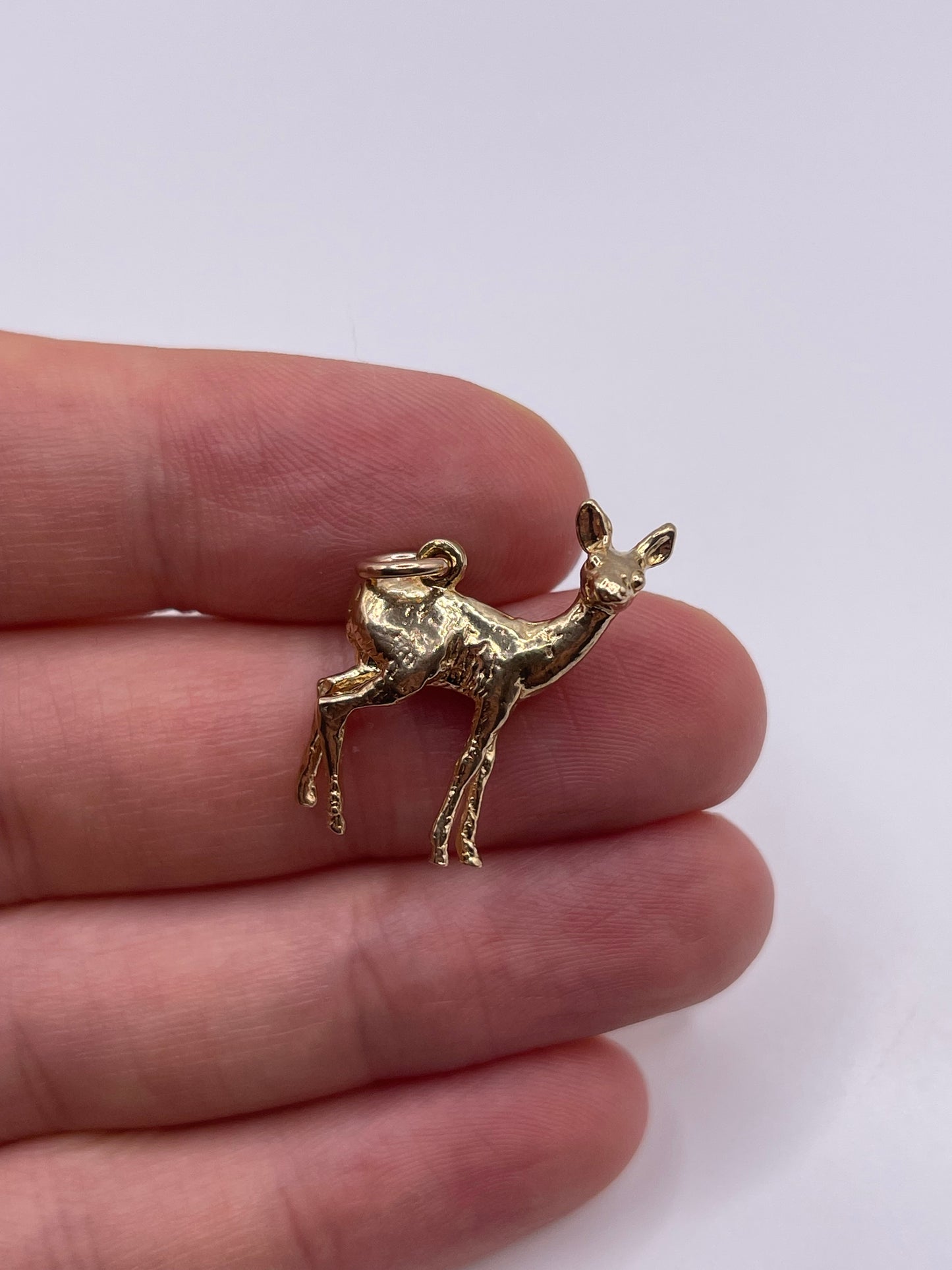 9ct gold deer charm