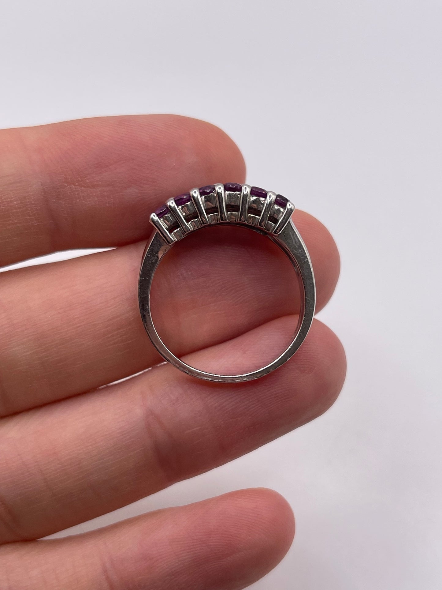 Silver garnet ring
