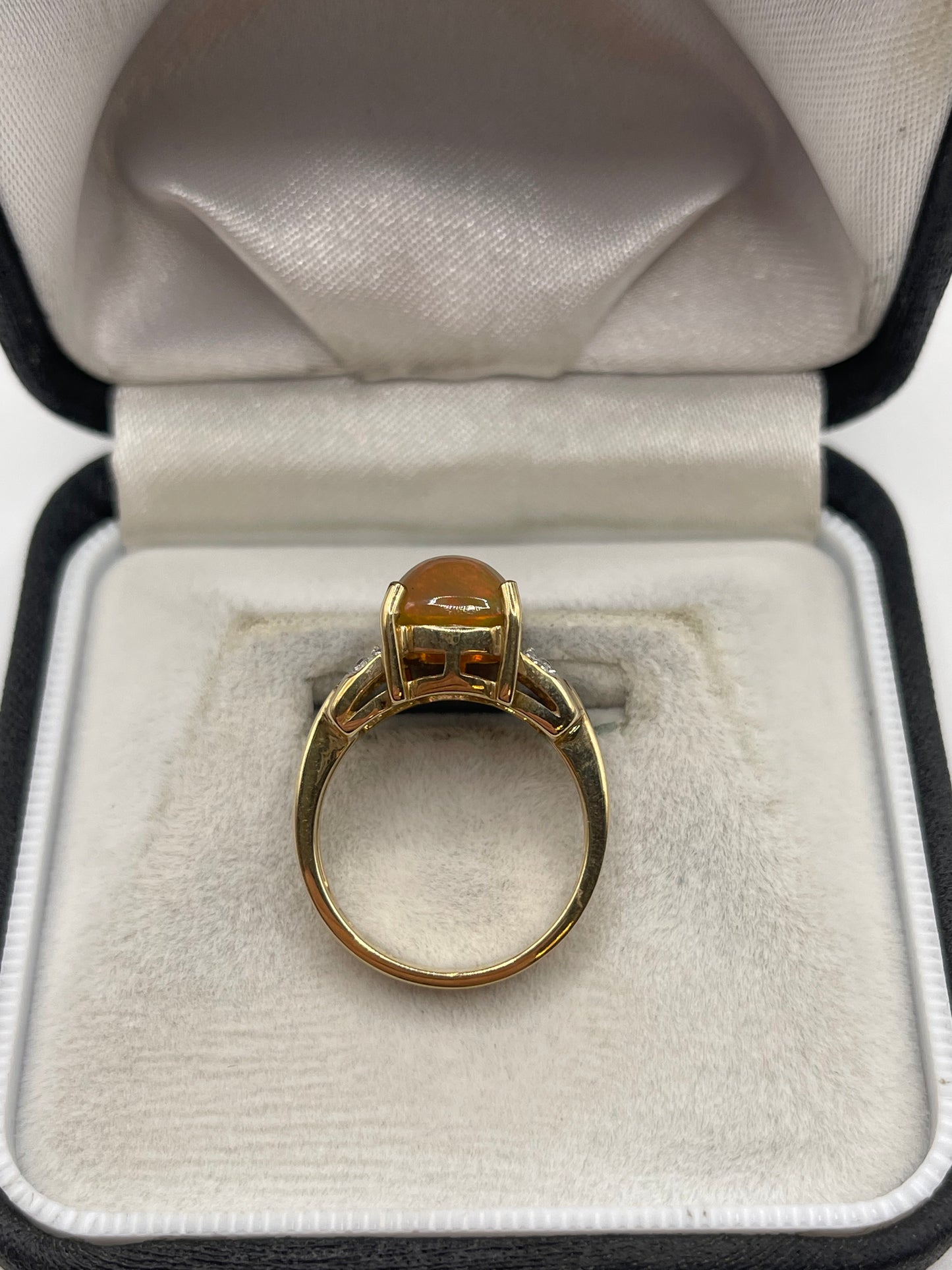9ct gold opal and diamond ring