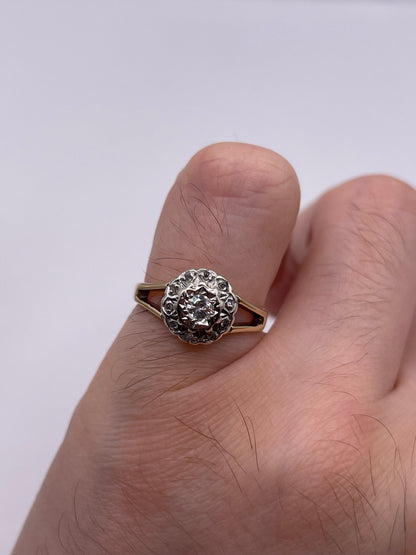 9ct gold diamond cluster ring