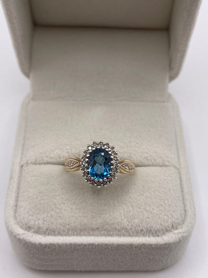 9ct gold topaz and diamond ring