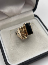 Load image into Gallery viewer, 9ct gold onyx ring

