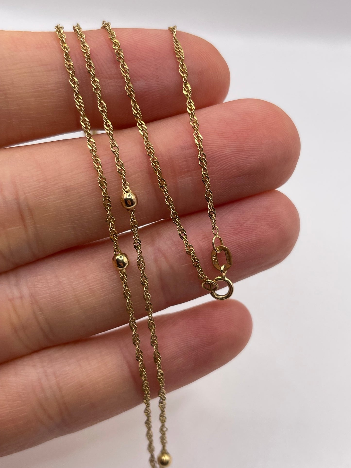 9ct gold chain 465
