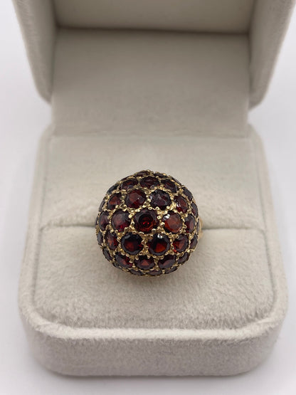 9ct gold garnet cluster ring