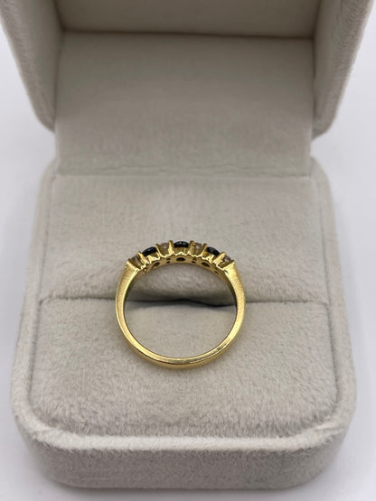 18ct gold sapphire and diamond ring