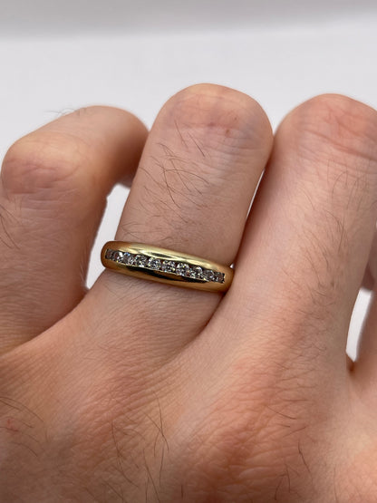 9ct gold cz ring