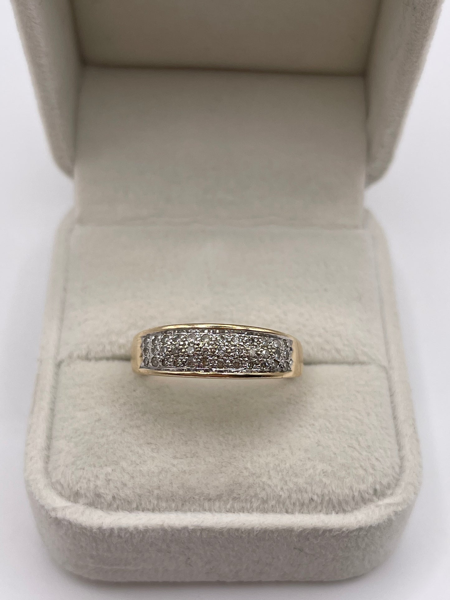 9ct gold diamond cluster ring