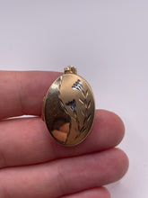 Load image into Gallery viewer, 9ct gold locket
