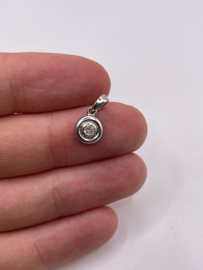 9ct white gold diamond pendant
