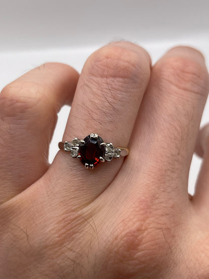 18ct gold garnet and diamond ting