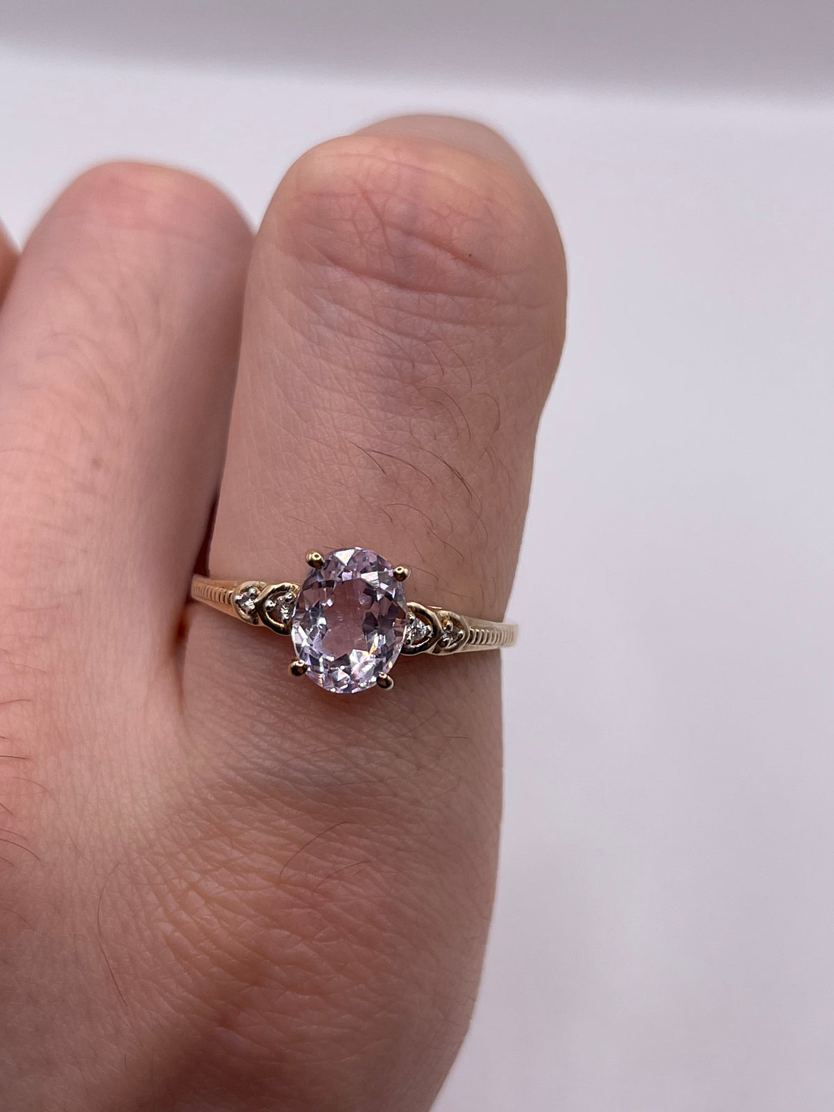 9ct gold kunzite and zircon ring