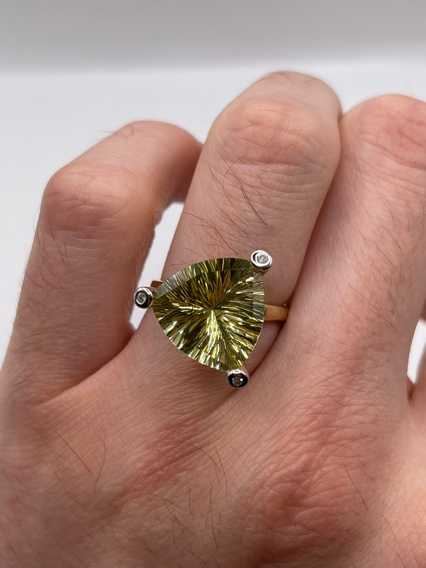 9ct gold quartz and diamond ring