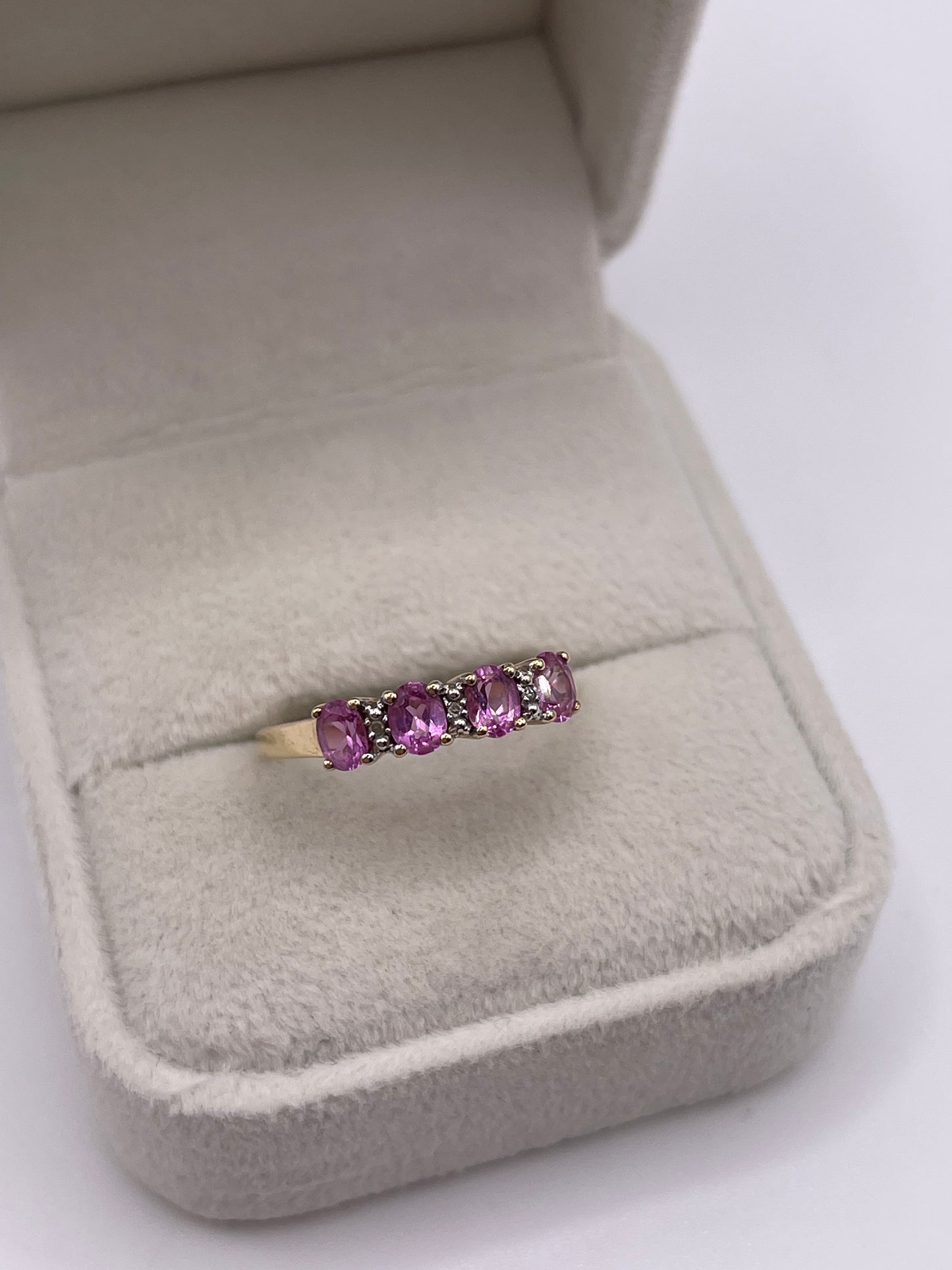 9ct gold pink sapphire and diamond ring