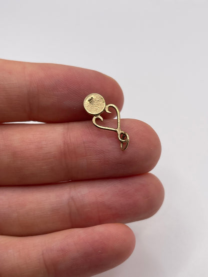 9ct gold hematite pendant