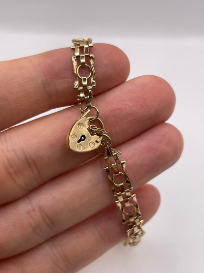 9ct gold padlock bracelet