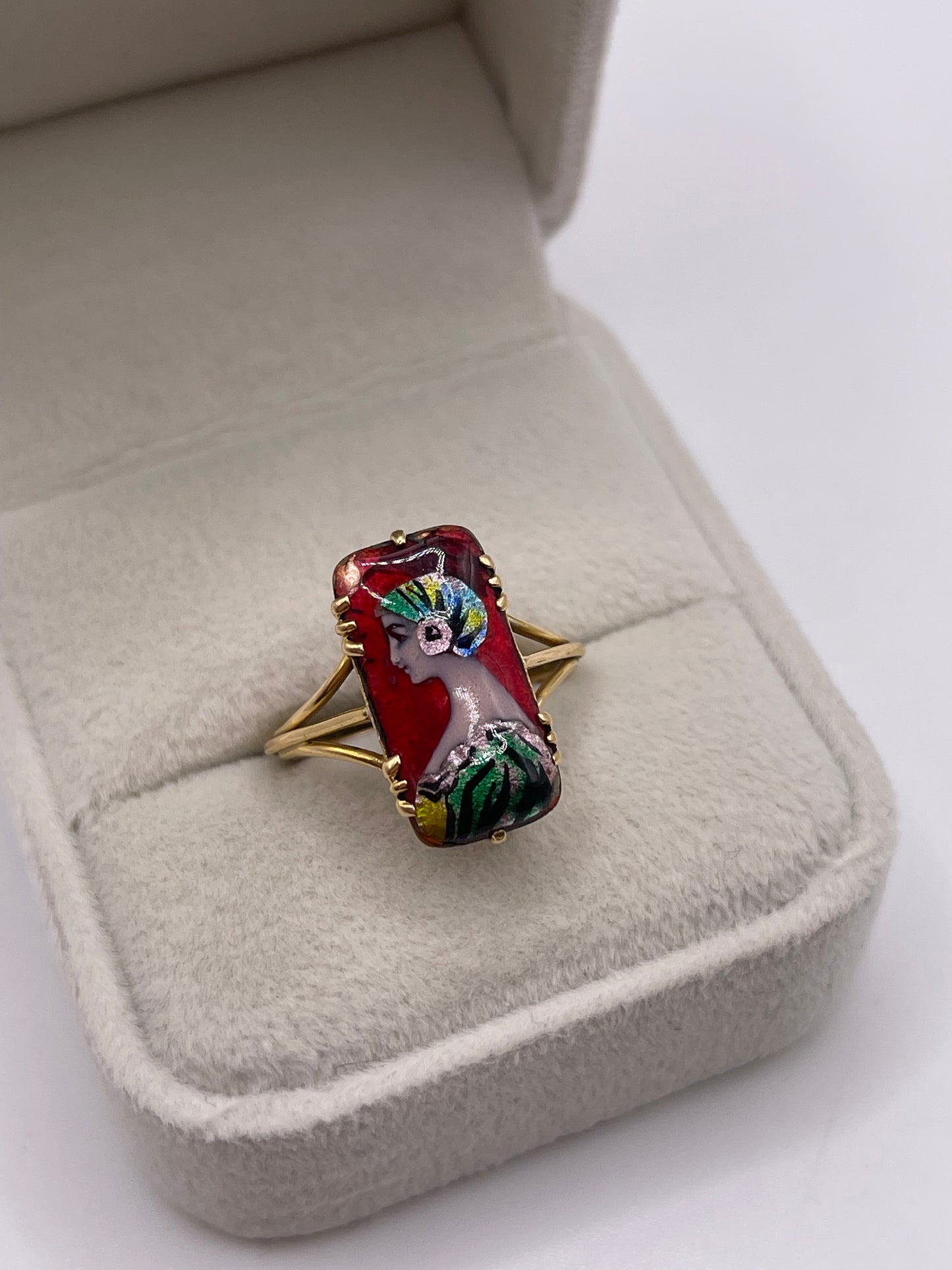 18ct gold Limoges ring