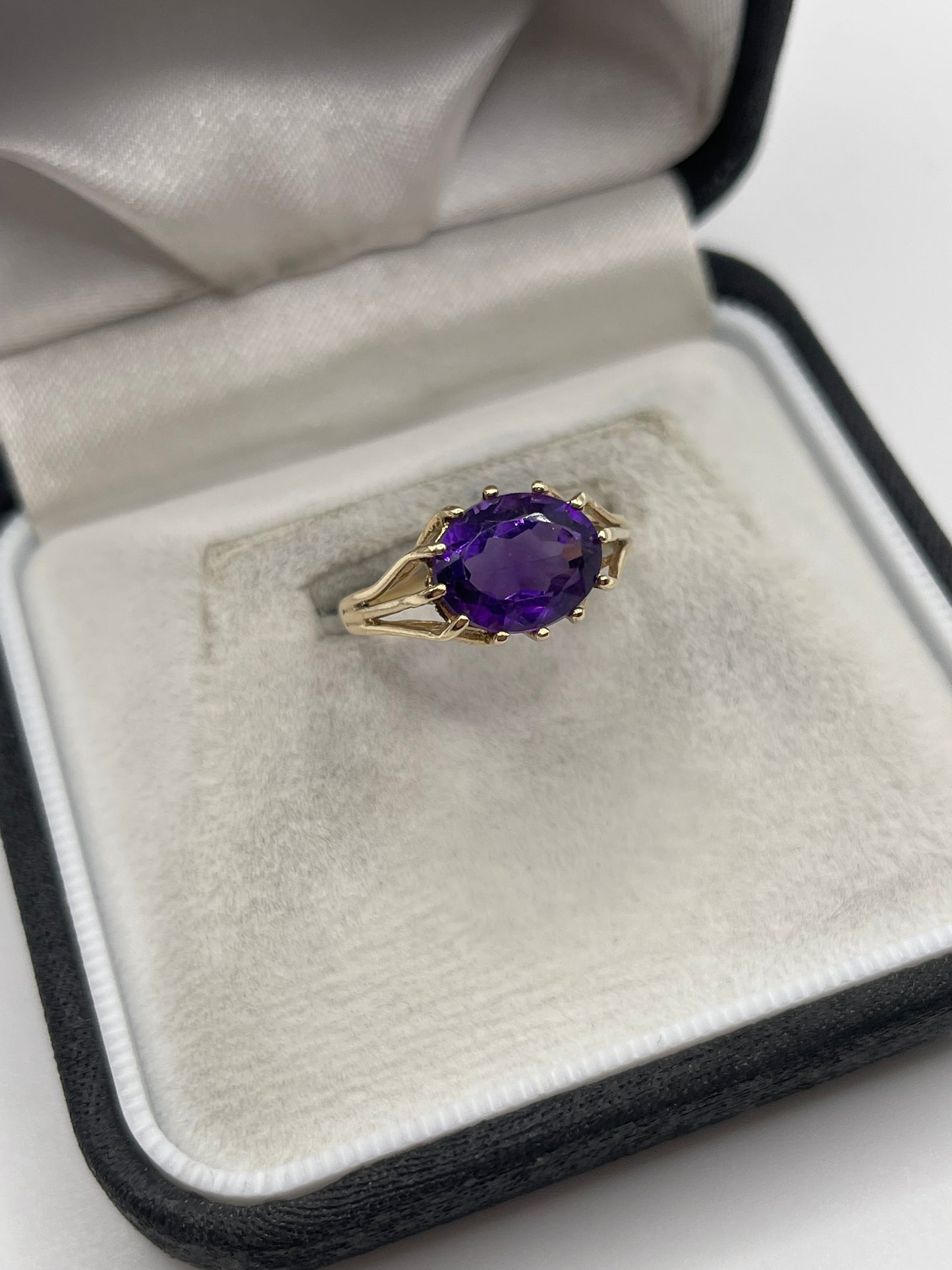 9ct gold amethyst ring