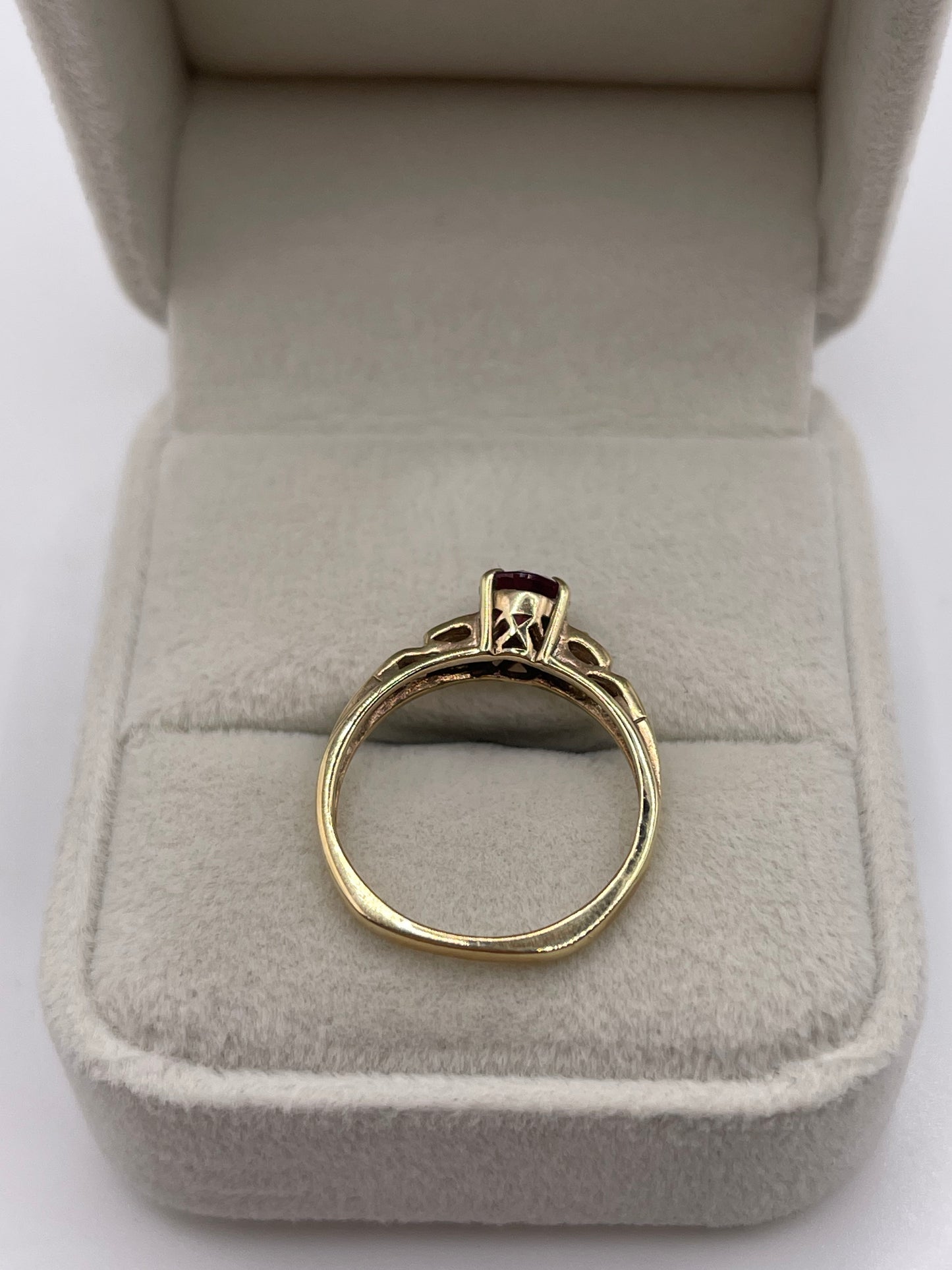 9ct gold ruby and diamond ring