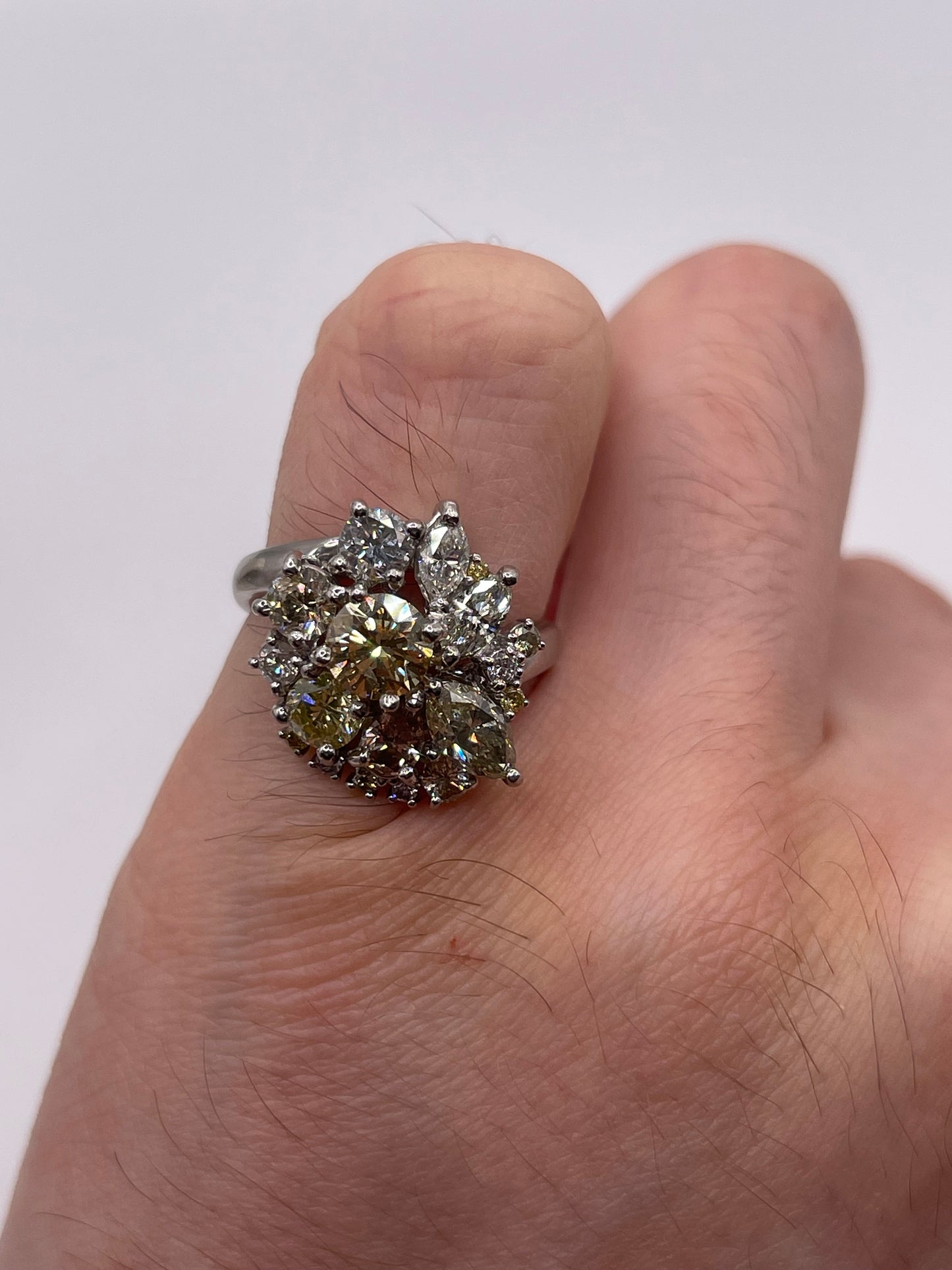 Platinum 3.01ct fancy coloured diamond ring