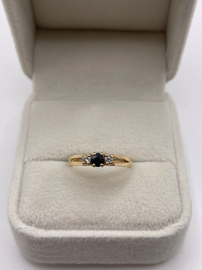 9ct gold sapphire and diamond ring