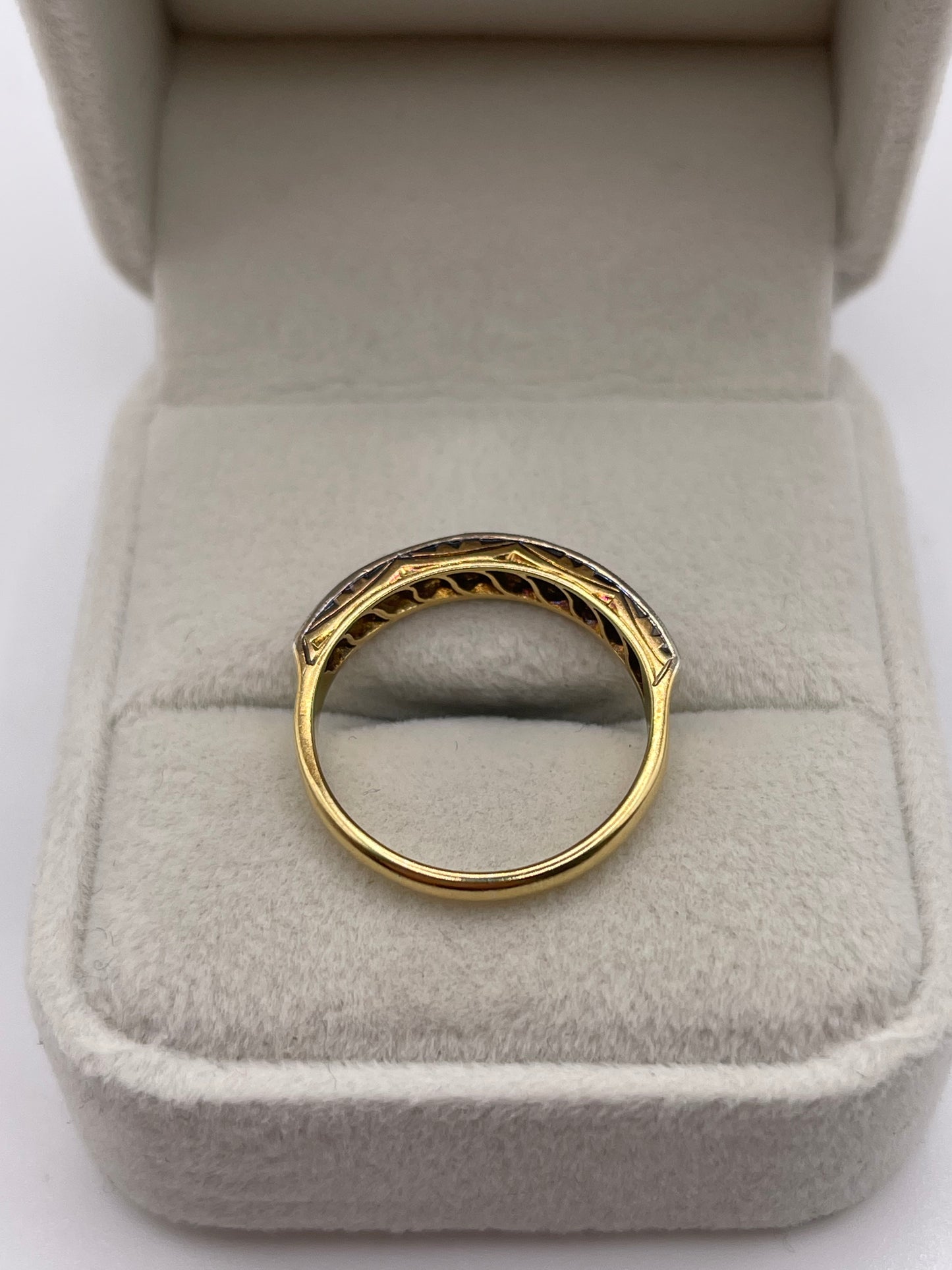 18ct gold platinum diamond ring