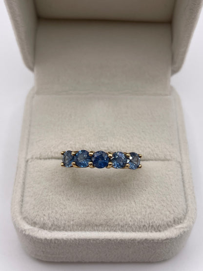 9ct gold sapphire ring