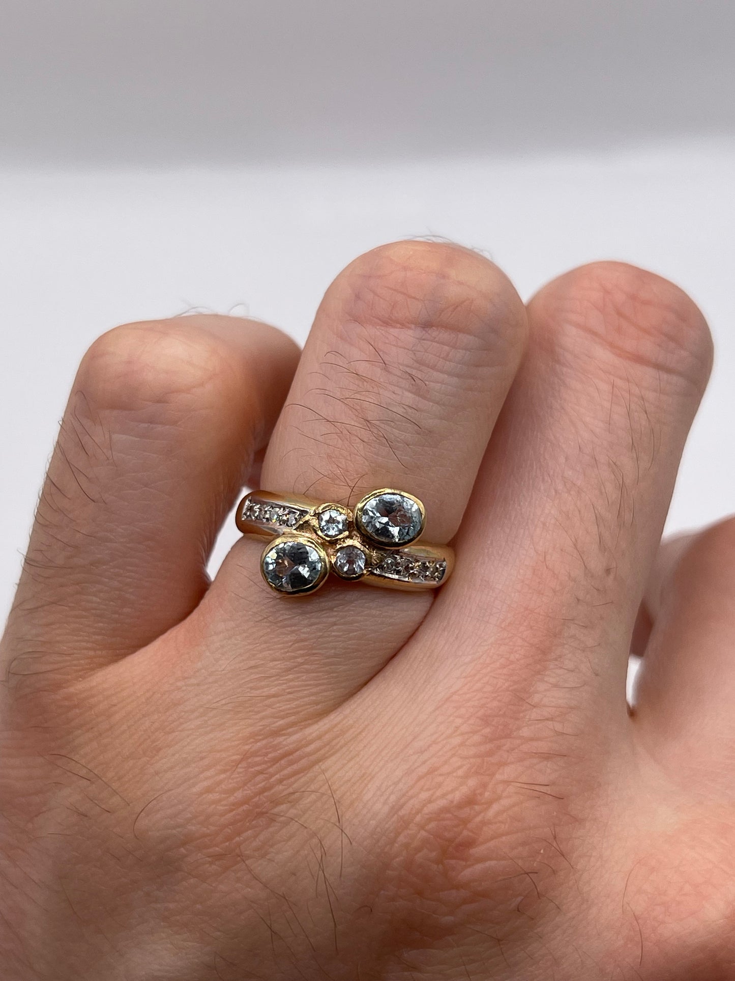 9ct gold topaz and diamond ring