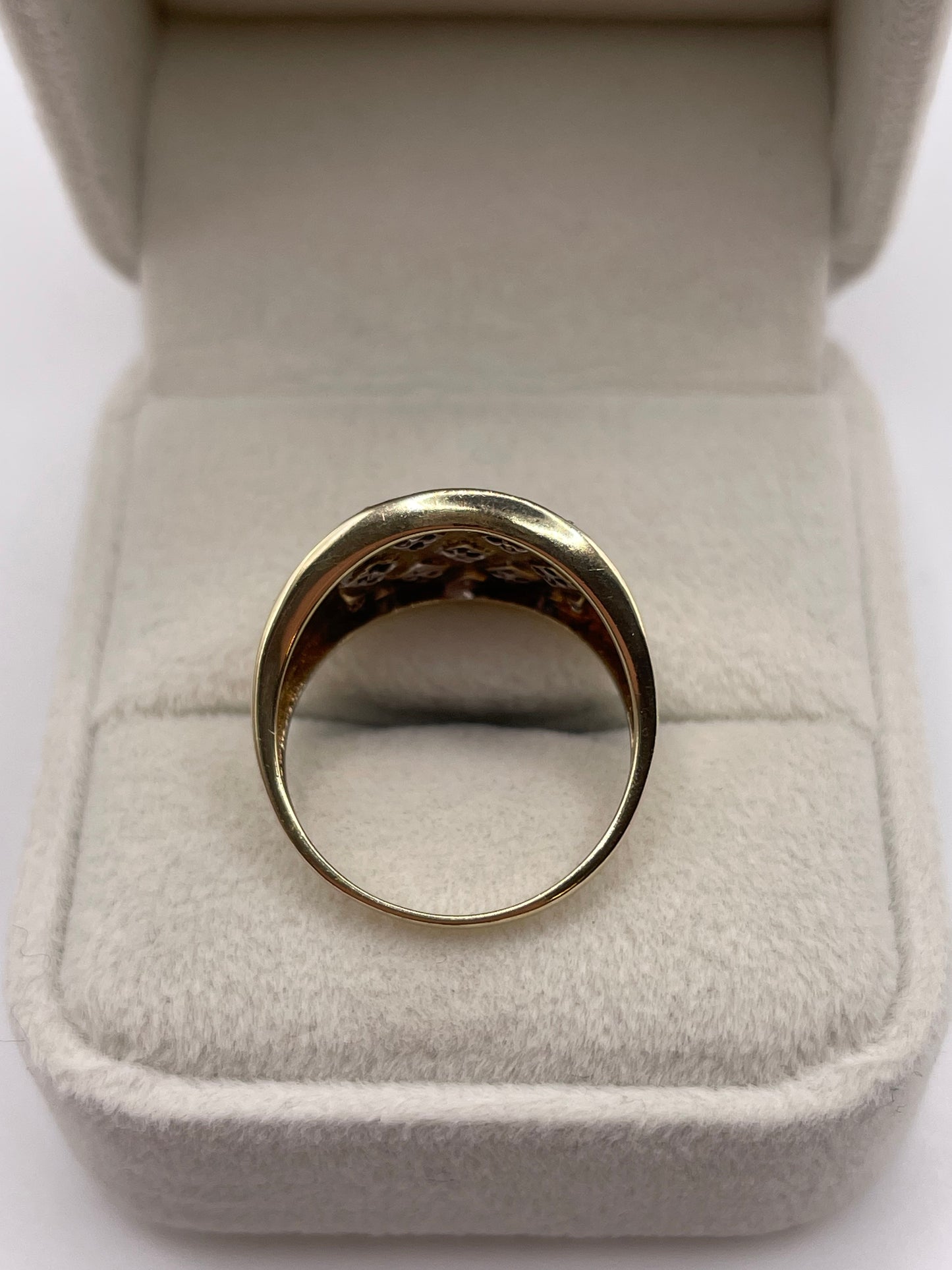 9ct gold diamond cluster ring
