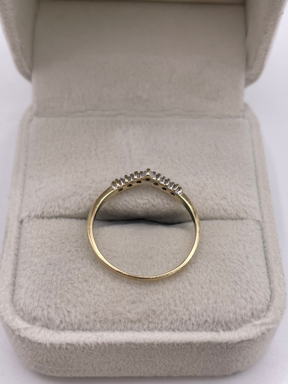 9ct gold diamond wishbone ring