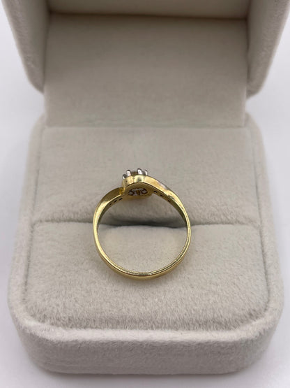 18ct gold diamond ring