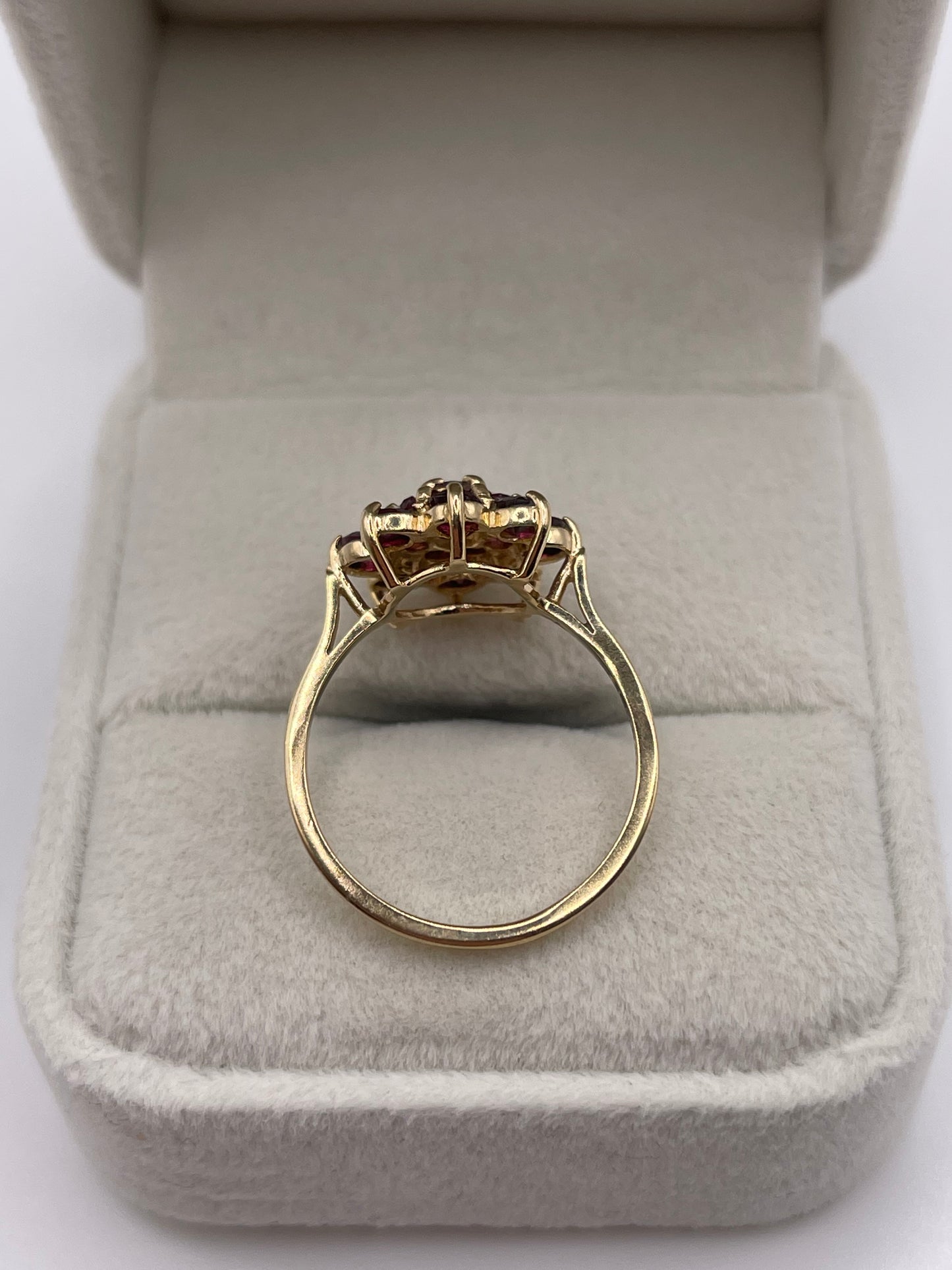 9ct gold ruby cluster ring