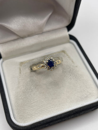 9ct gold sapphire and diamond ring