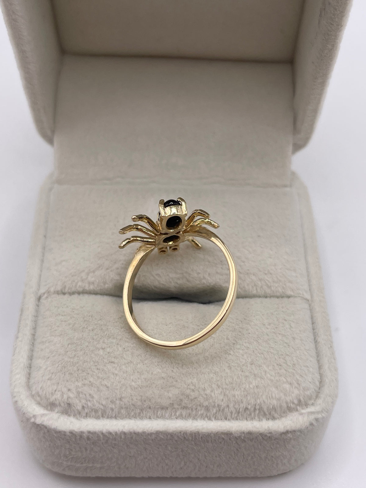 9ct gold onyx and diamond spider ring