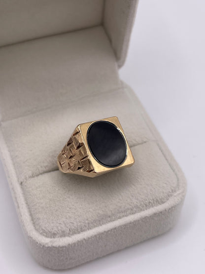 9ct gold onyx signet ring