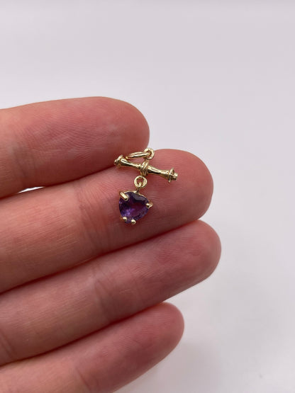 9ct gold amethyst t bar pendant