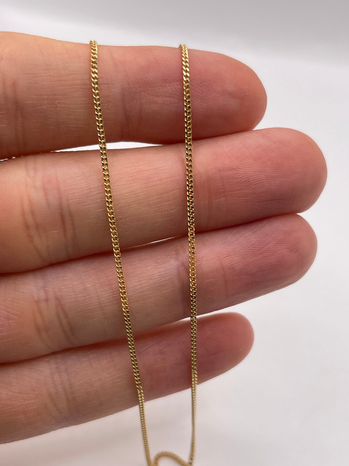 9ct gold chain 371