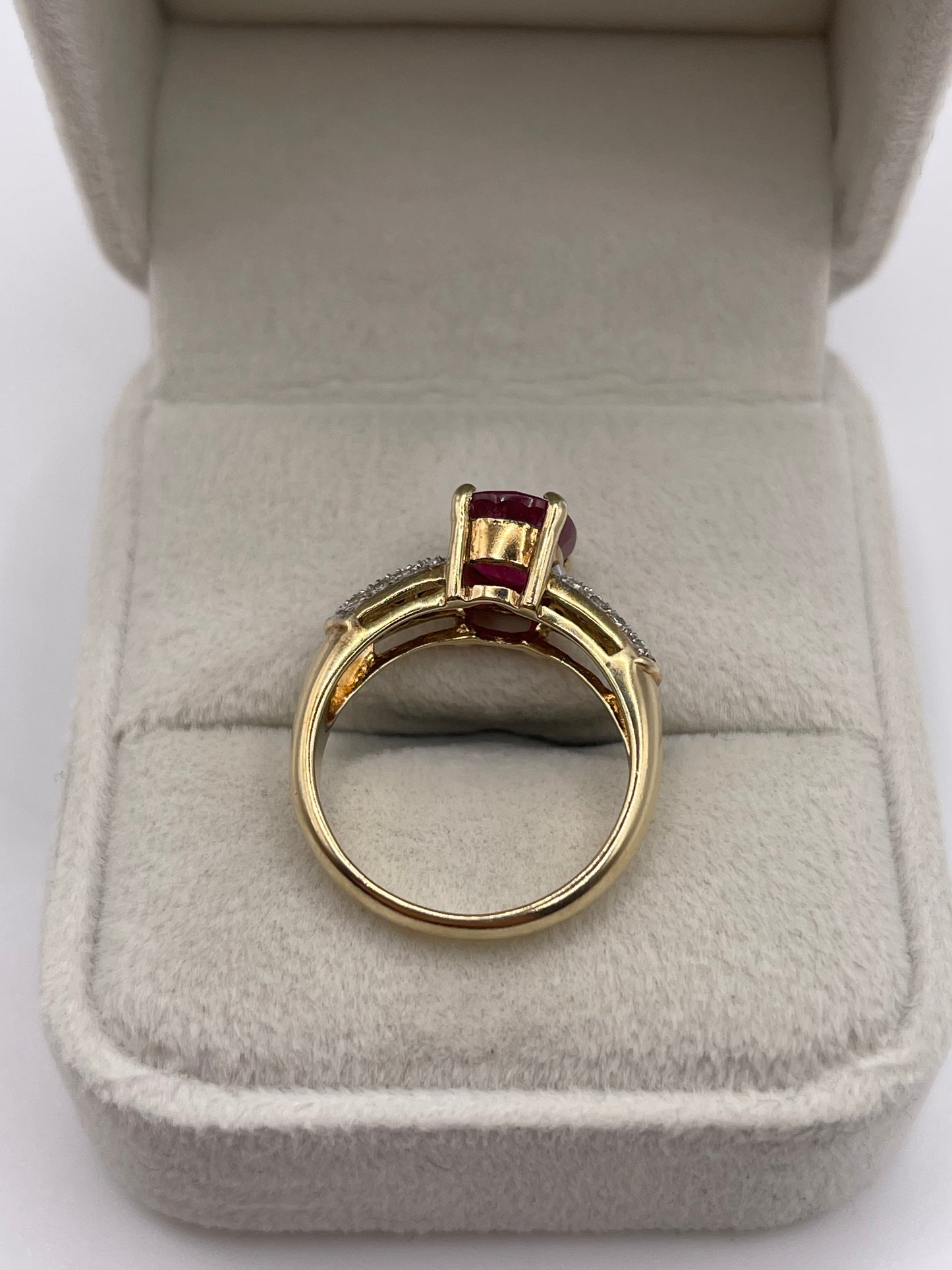 9ct gold ruby and diamond ring