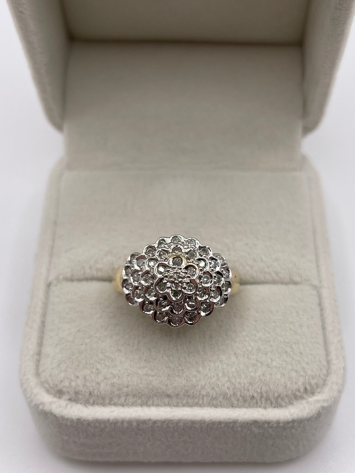 9ct gold 50 point diamond clusyer ring